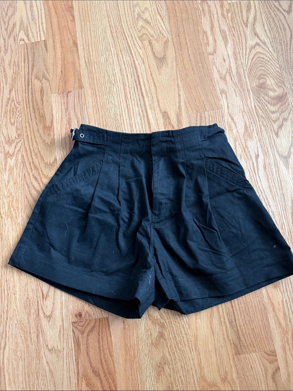entro shorts